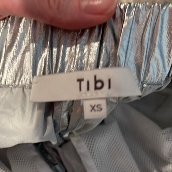 LAST CHANCE! Tibi cropped metallic crispy nylon joggers - Picture 8 of 8